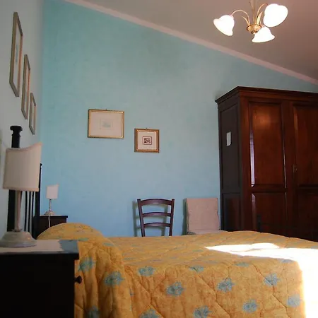 Rustichino Hotel 3*